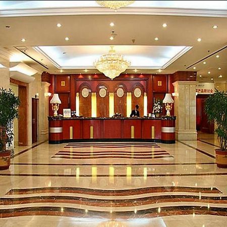 Sea Horizon Hotel Далиен Екстериор снимка