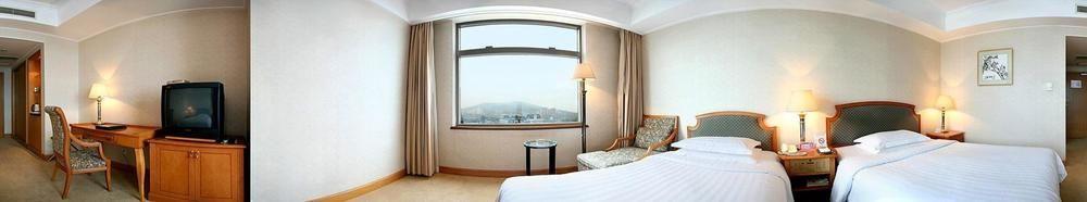 Sea Horizon Hotel Далиен Екстериор снимка