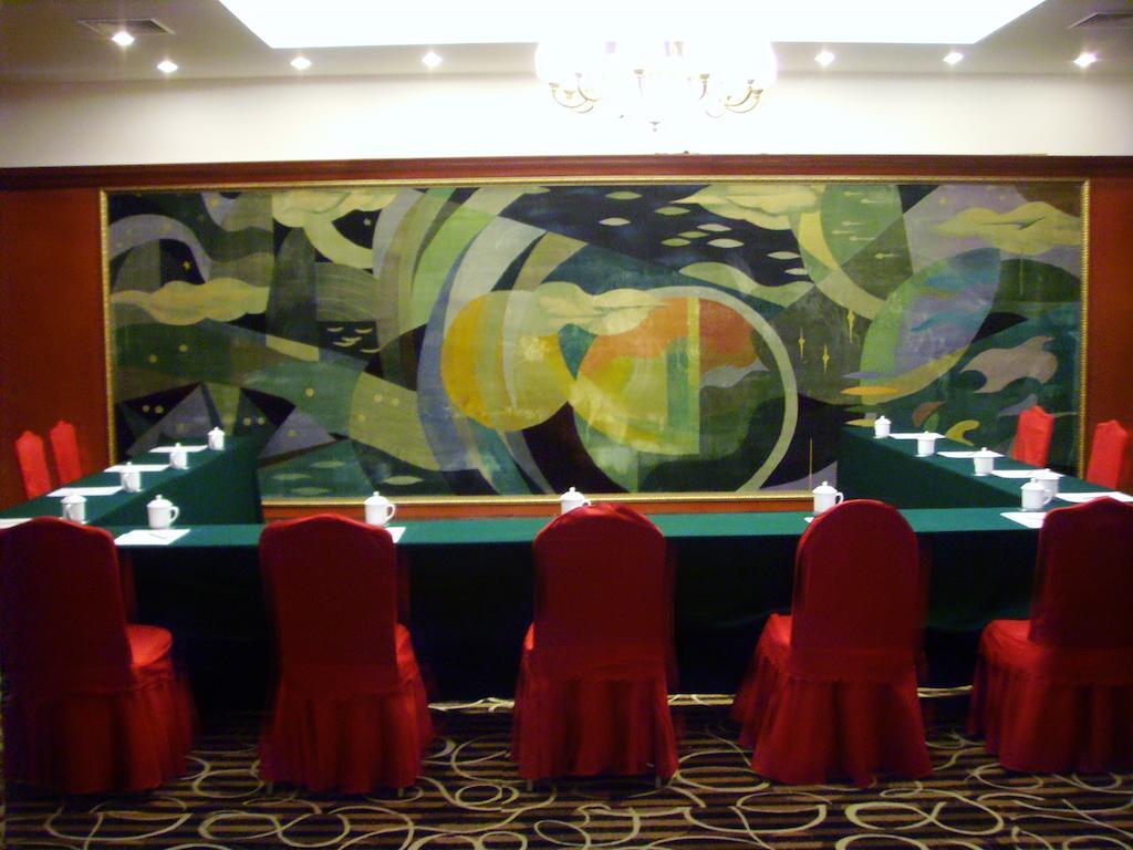 Sea Horizon Hotel Далиен Екстериор снимка